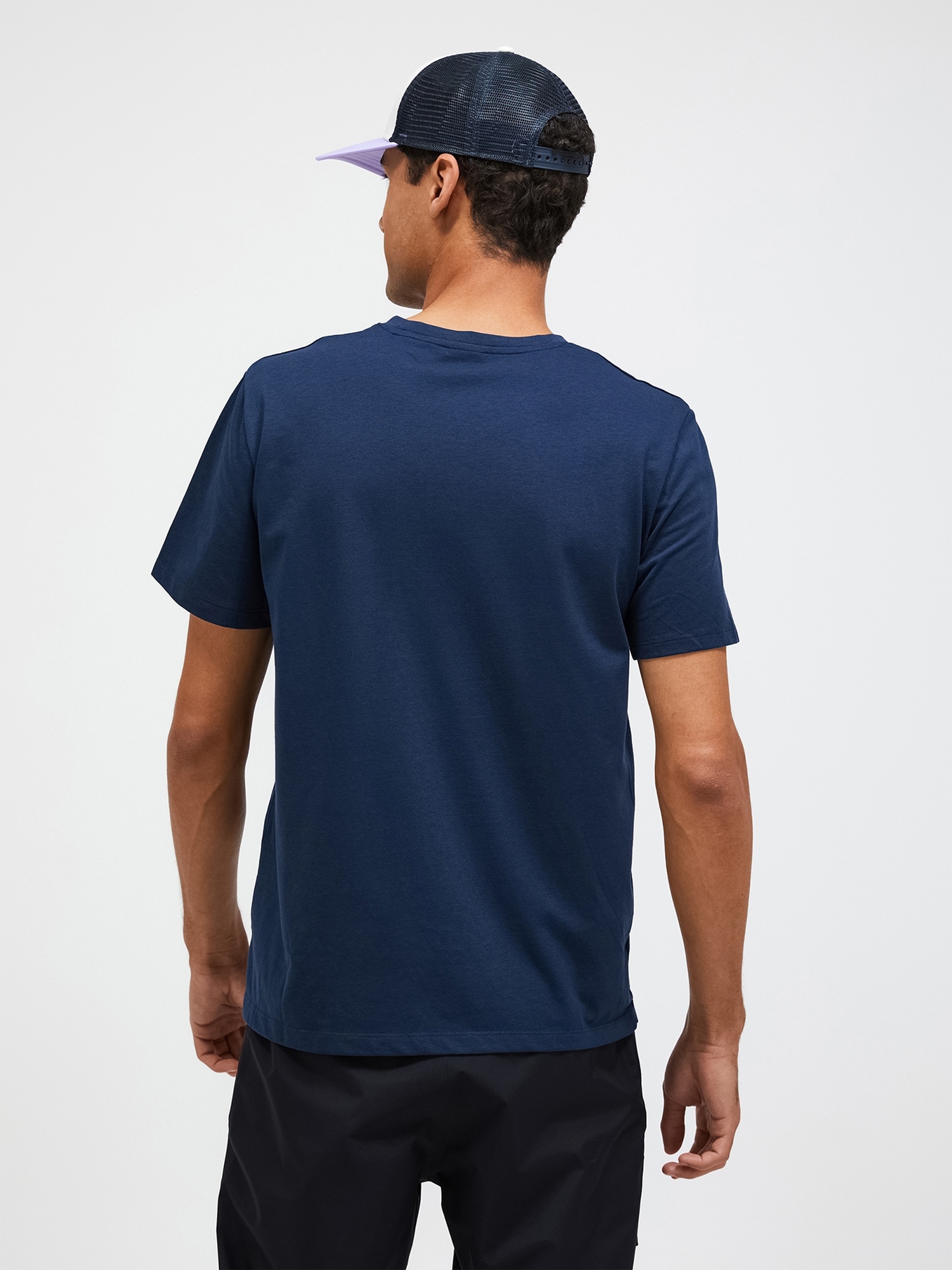 Peak Performance Mens Explore Logo Tee