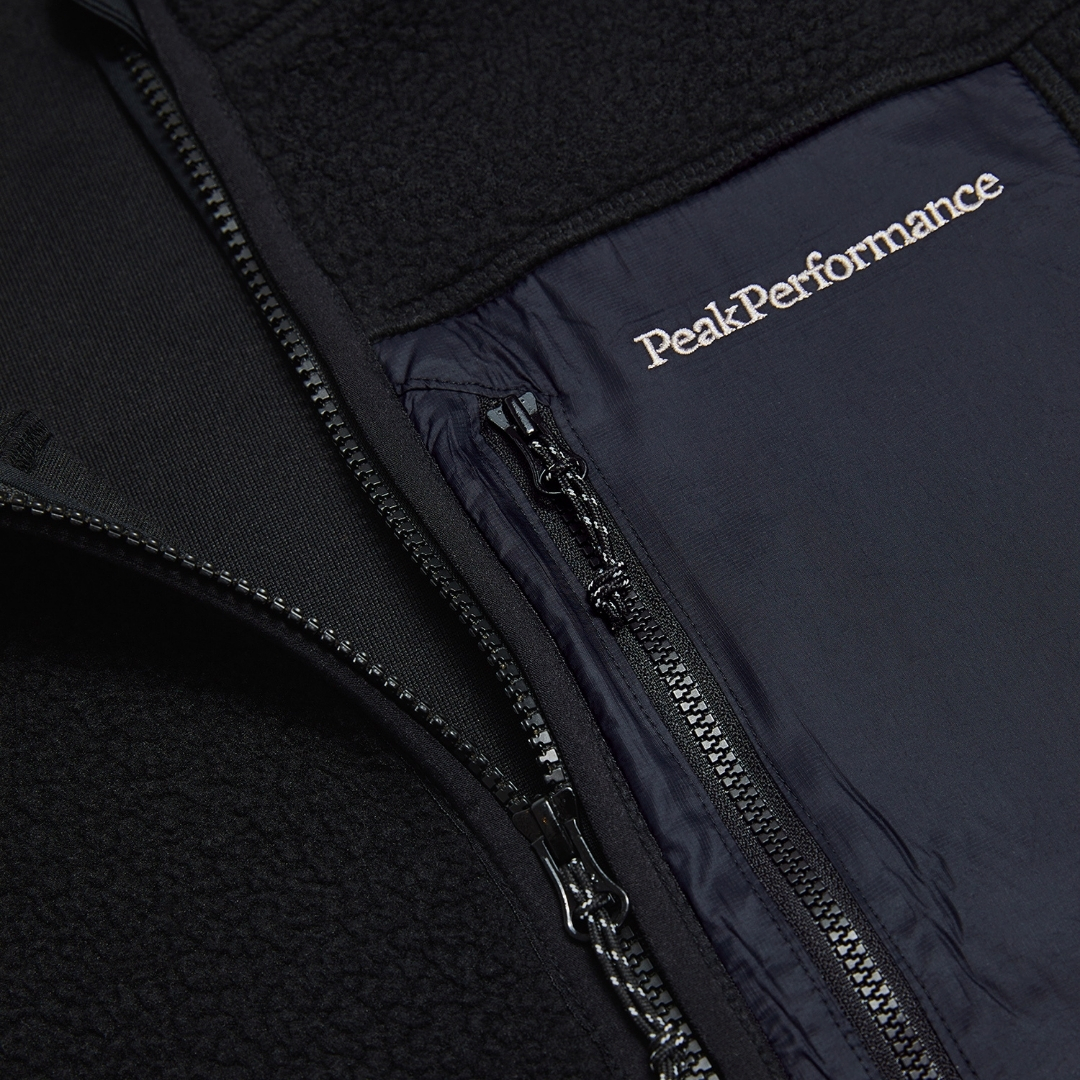 Peak Performance Mens NatureRush Pile Vest